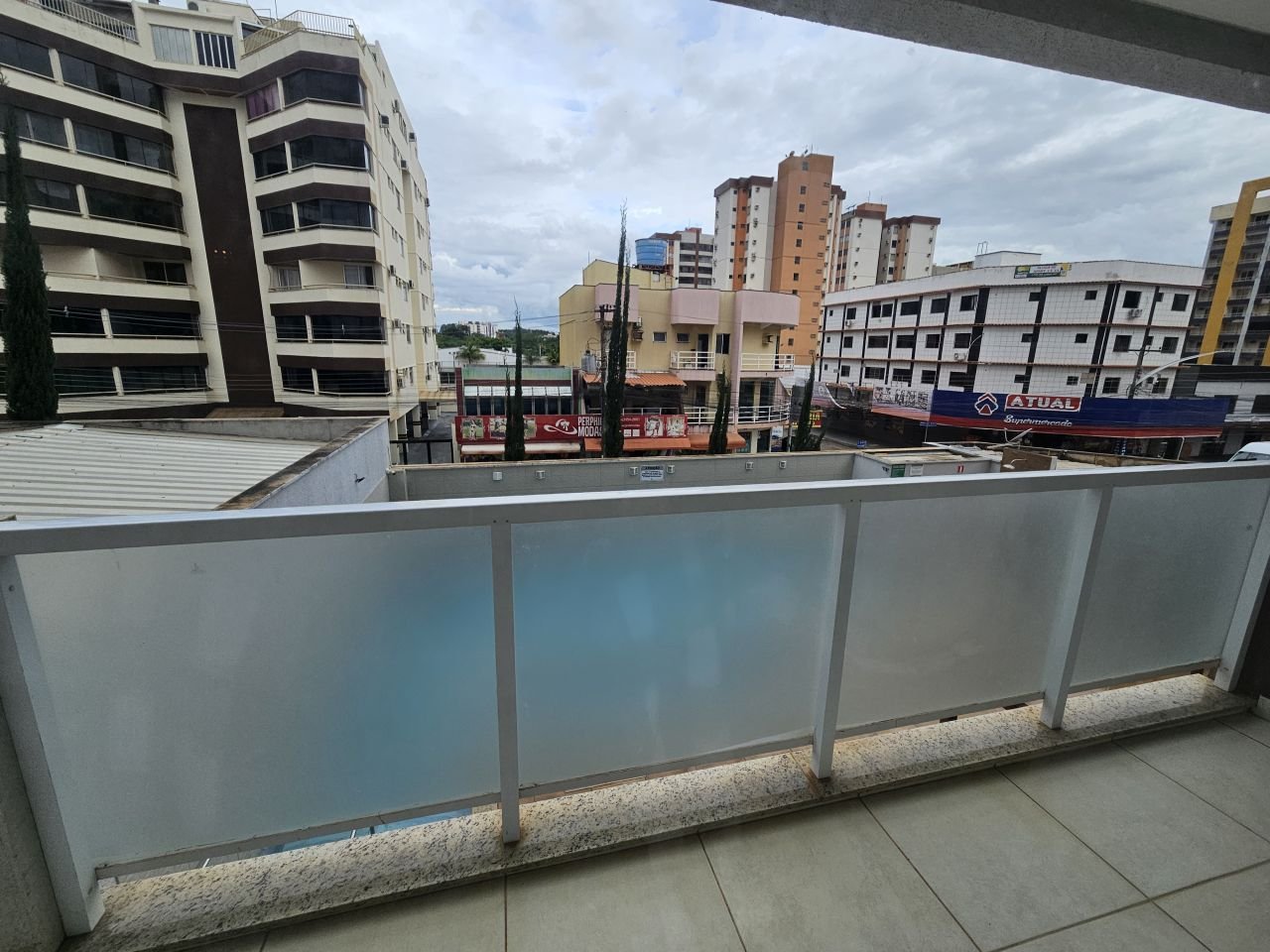 Foto /fotos/cr/imoveis/044-00106/fotos/044-00106(20251219174406).jpg